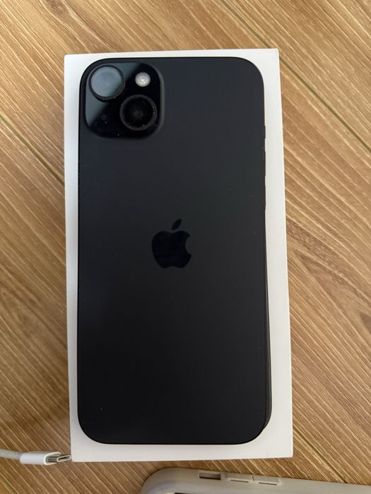 Iphone 15 plus 85%