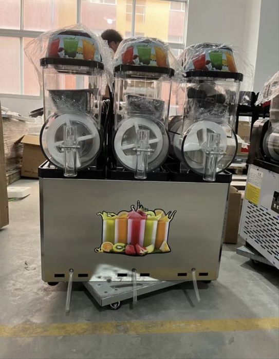 Продам трехколбовый гранитор (слаш аппарат)