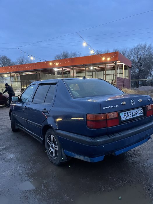 Продается автомобиль Volkswagen vento CL 1.8