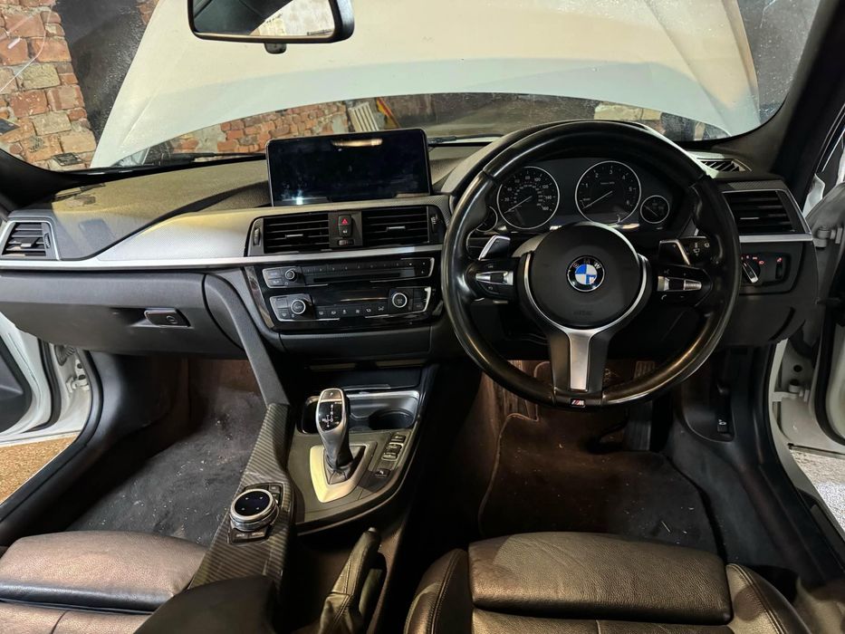 BMW F30 330d 258 На Части