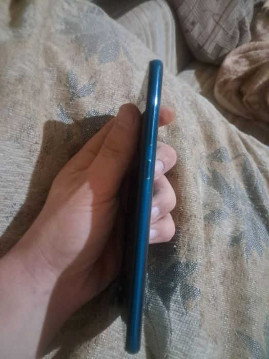 Продам телефон Redmi not 9