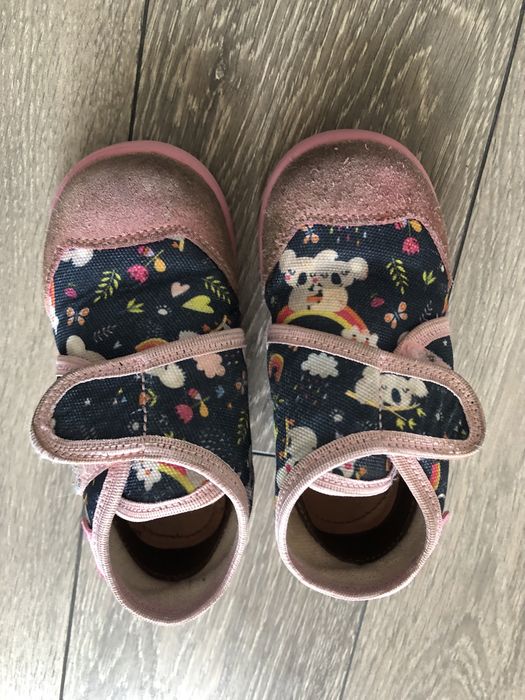 Анатомични бебешки пантофки 22