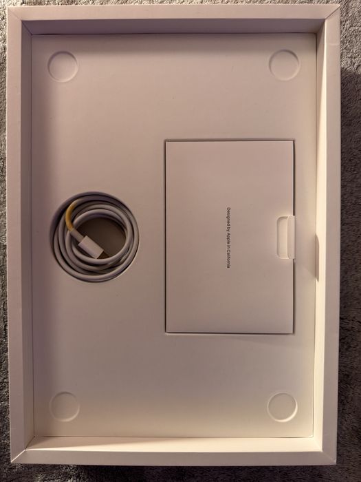 MacBook Pro 13” Touch Bar 2020, 256Gb