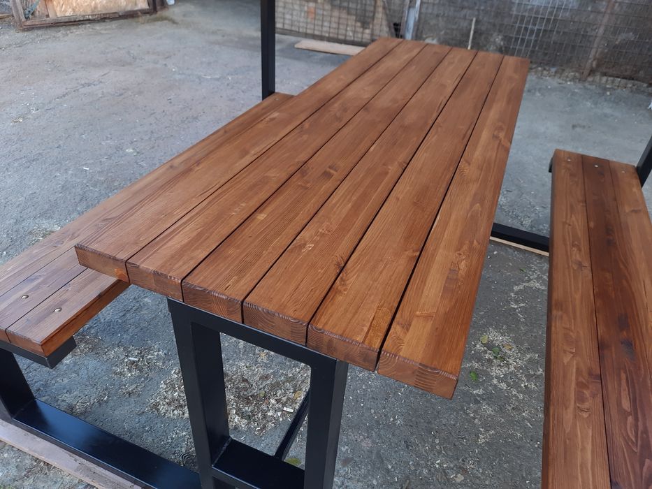 Foișor, pavilion metalic lemn masiv structură fier