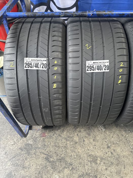 295/40/20 Michelin