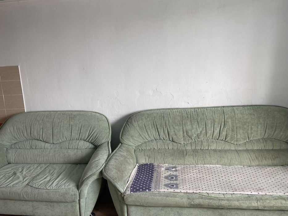 Диван хорошиий сост