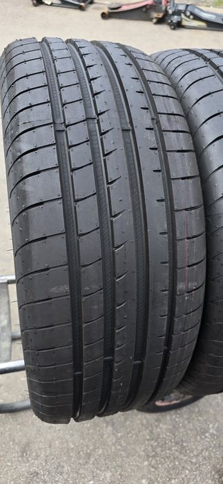 Летни гуми 245 45 18 2бр Goodyear 245 40 19 2бр Bridgestone