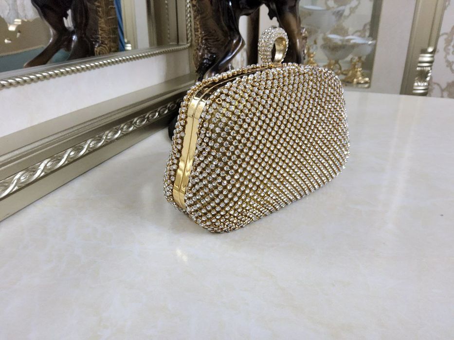 Вечерний клатч для женщин