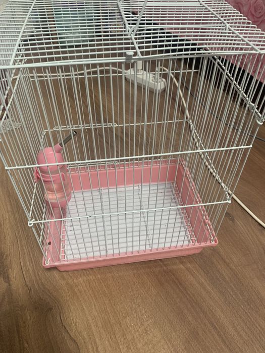 Продам клетку для попугая