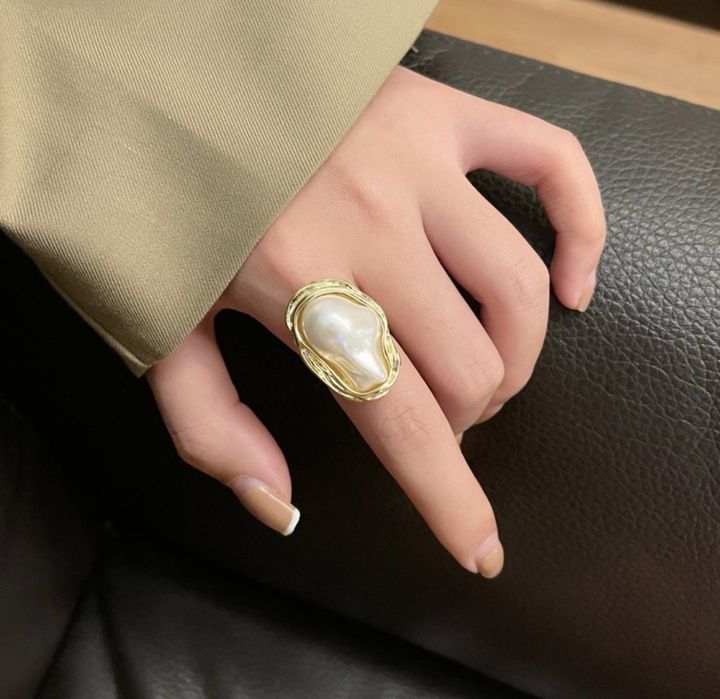 Бижутерия. Кольцо