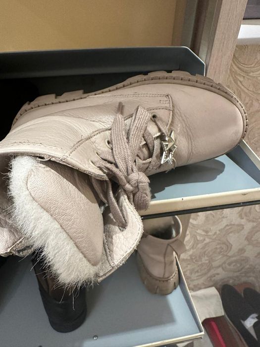 Продам сапожки девочке