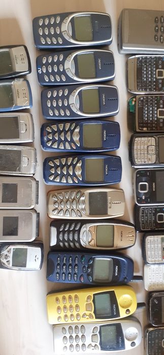 Telefoane cu taste Nokia