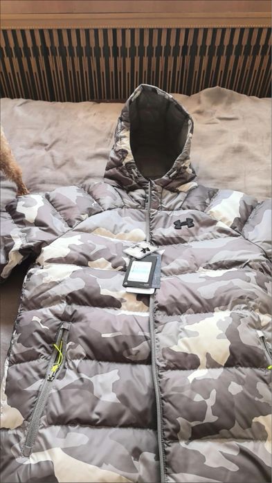 Under armour курька L