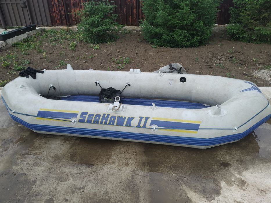 Лодка надувная б/у