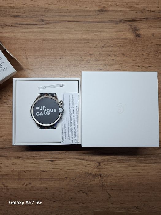 Новые смарт  часы  Amazfit Balance..