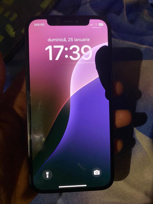 Vând iPhone 12 , 128GB