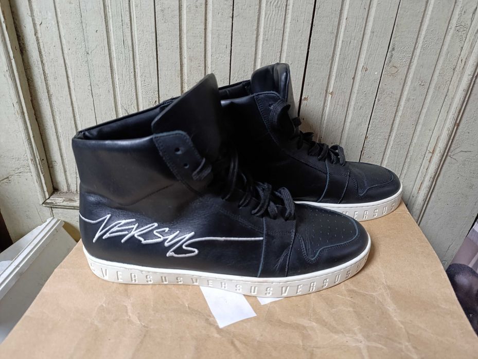 ''Versus Versace''оригинални мъжки кожени сникърси 45 номер