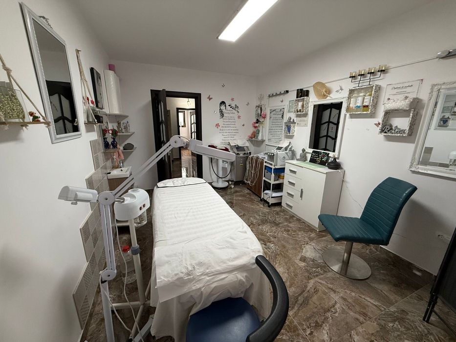 Apartament 3 camere parter – acces separat – ideal locuință sau spațiu comercial – zona Gib Mihaescu