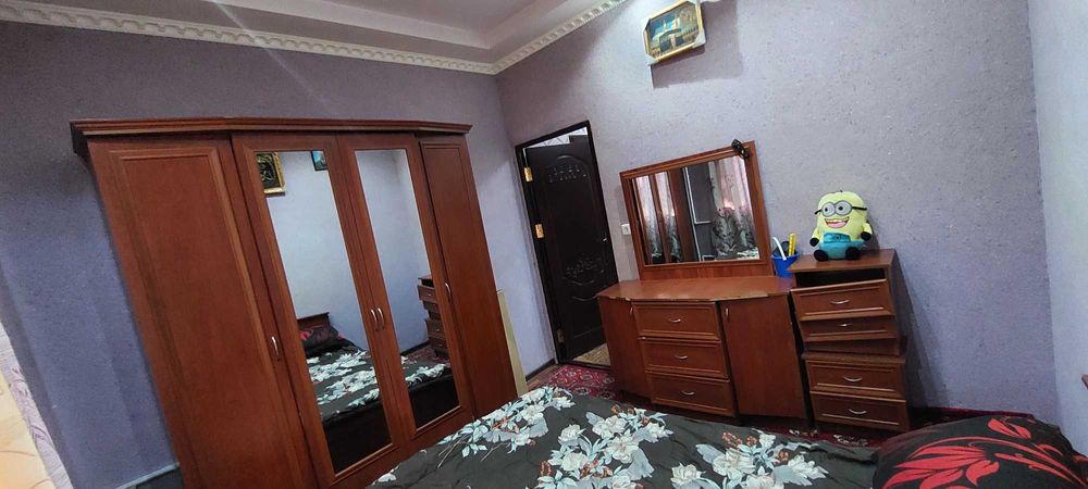 Продажа 4 (двойной зал)  комнатная квартира