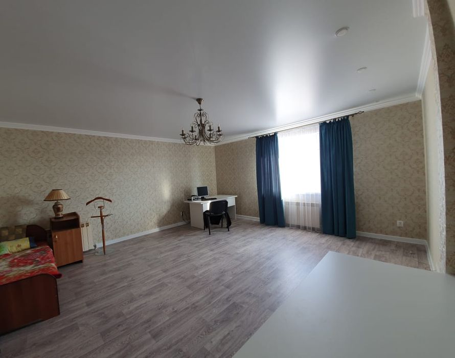 Продам коттедж, два уровня , мансарда