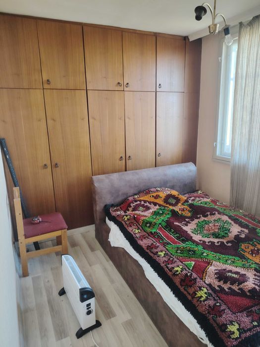 Продава се Четиристаен апартамент в Стара Загора, Център - 77 кв.м за 1000 €/кв.м - Снимка #2