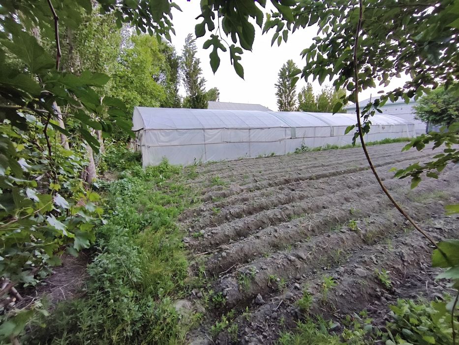 Srochno yer sotiladi