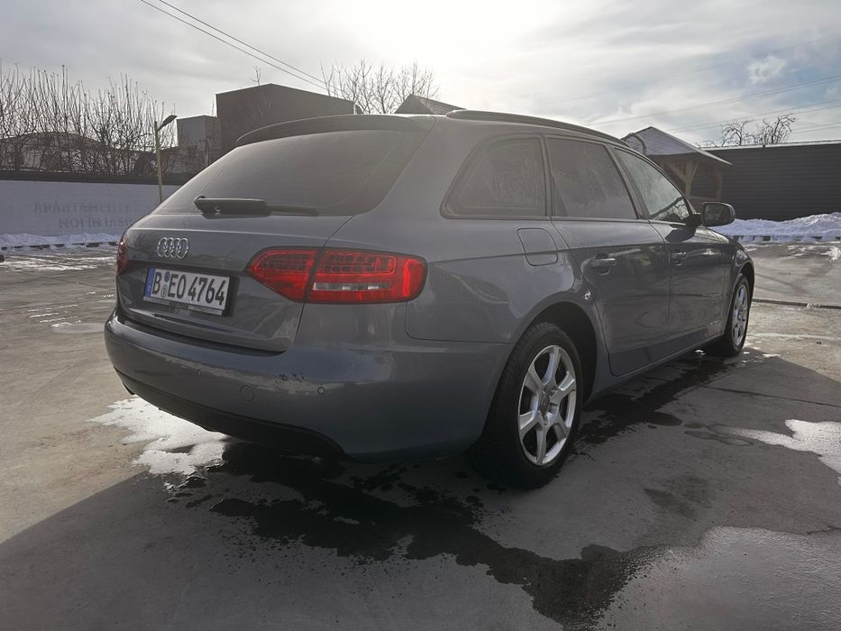 Audi a4 B8 An 2009 decembrie Diesel