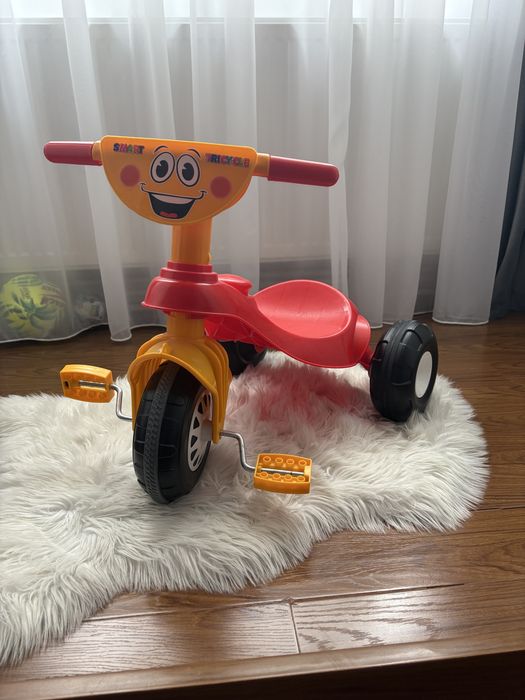 Vand tricicleta copii noua