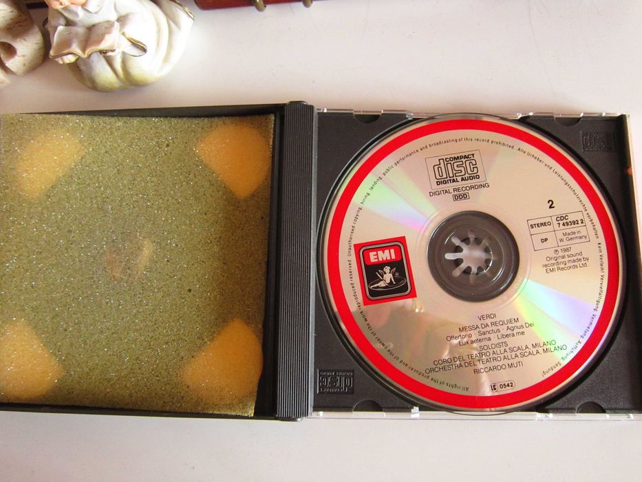 cadou rar cd Messa Da Requiem Verdi -Pavarotti R.Muti Germany 1987