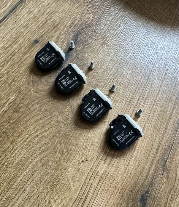 4бр.Датчици за налягане TPMS за Ford Focus,B-Max,C-Max,Fiesta,EcoSport