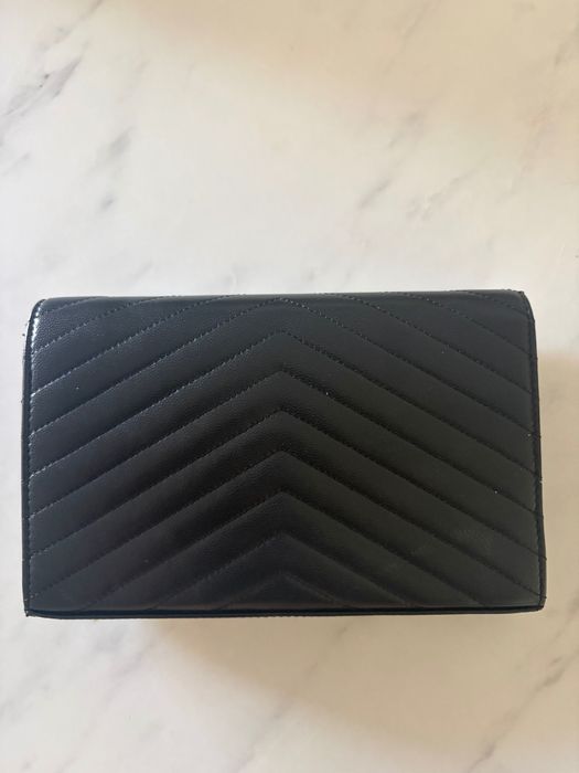 Елегантна дамска чанта YSL