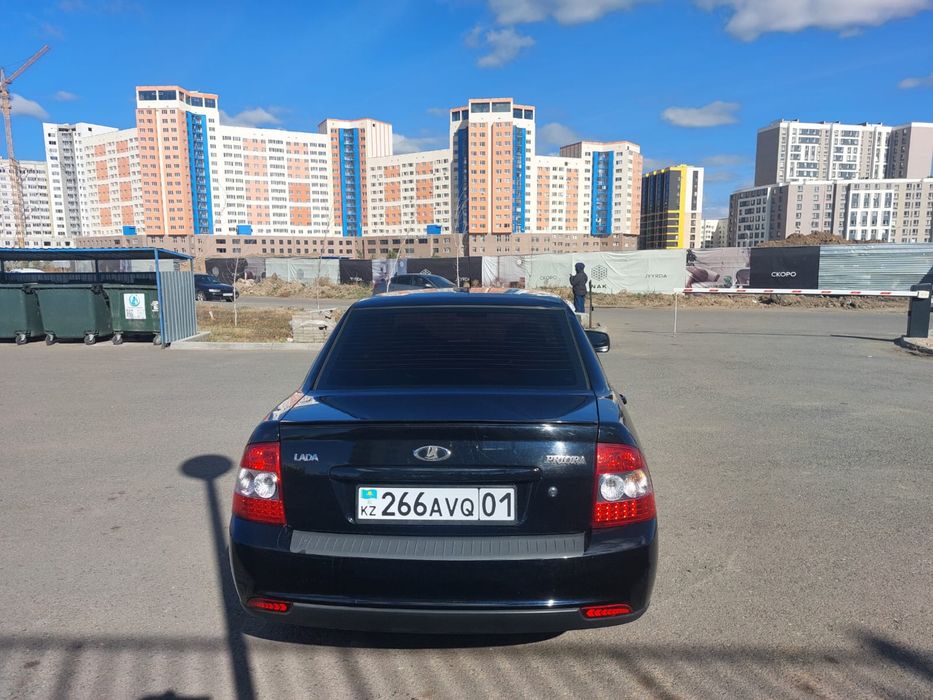 Продам Приору в хорошем состоянии.