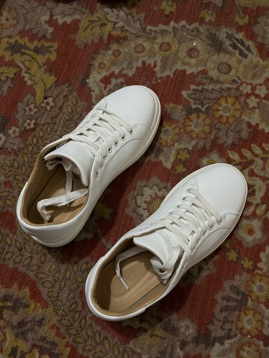 Белые кеды в отличном состоянии