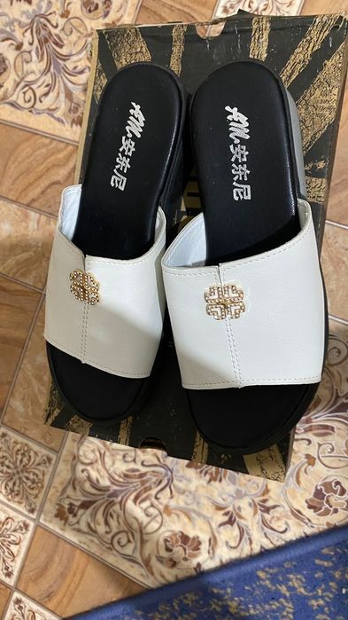 Обувь для женщин