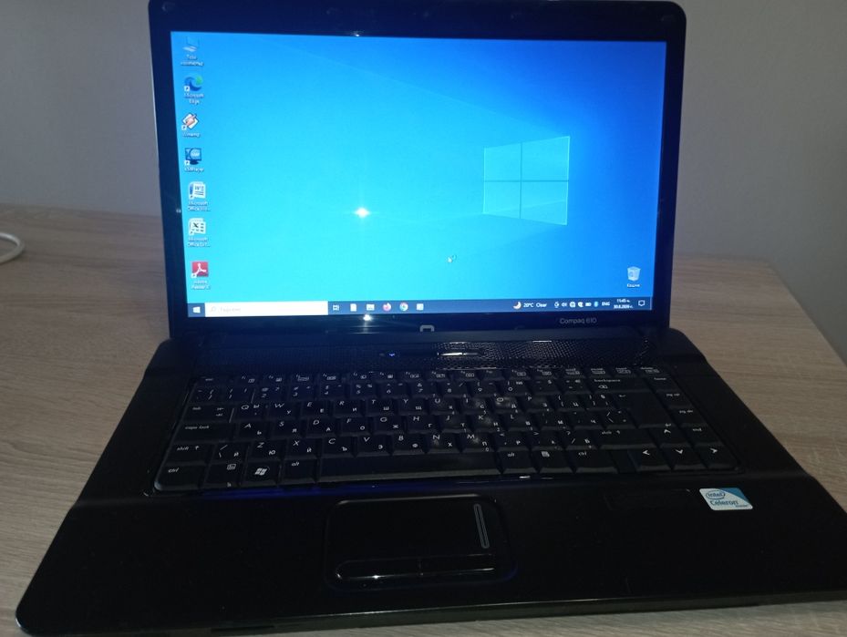 Продавам лаптоп  HP Compaq