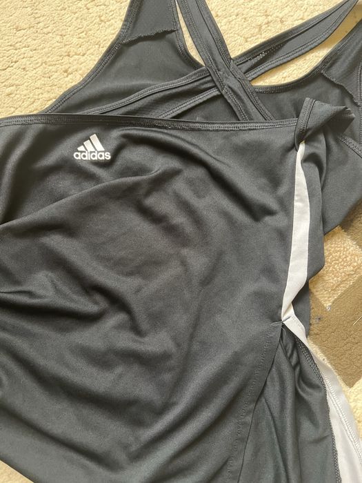 Maieul Adidas marime L