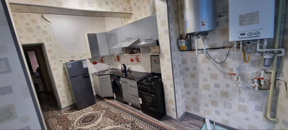 22 мактаб ёнида 1 этаж 1 хонали