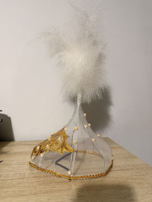 Саукеле. Ұлттық бас киім.