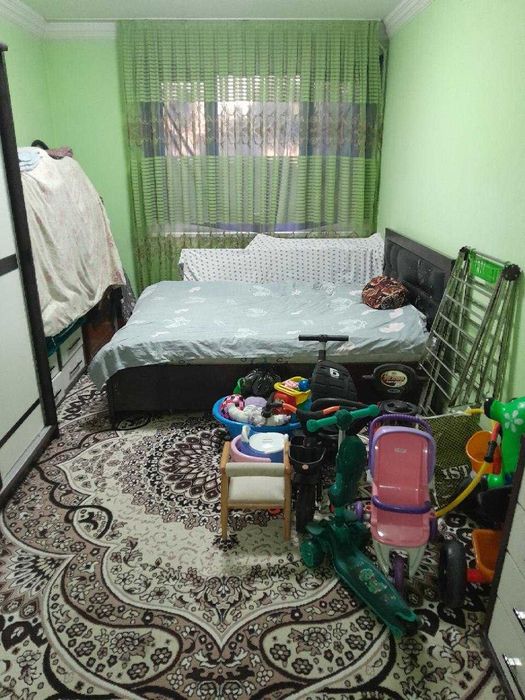 Yashnabod tumani  massivi panelniy 11 dom