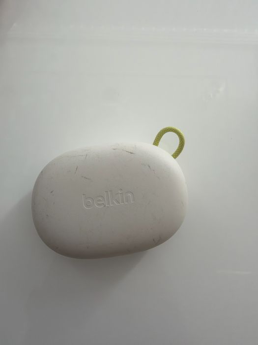 Слушалки Belkin за продаване