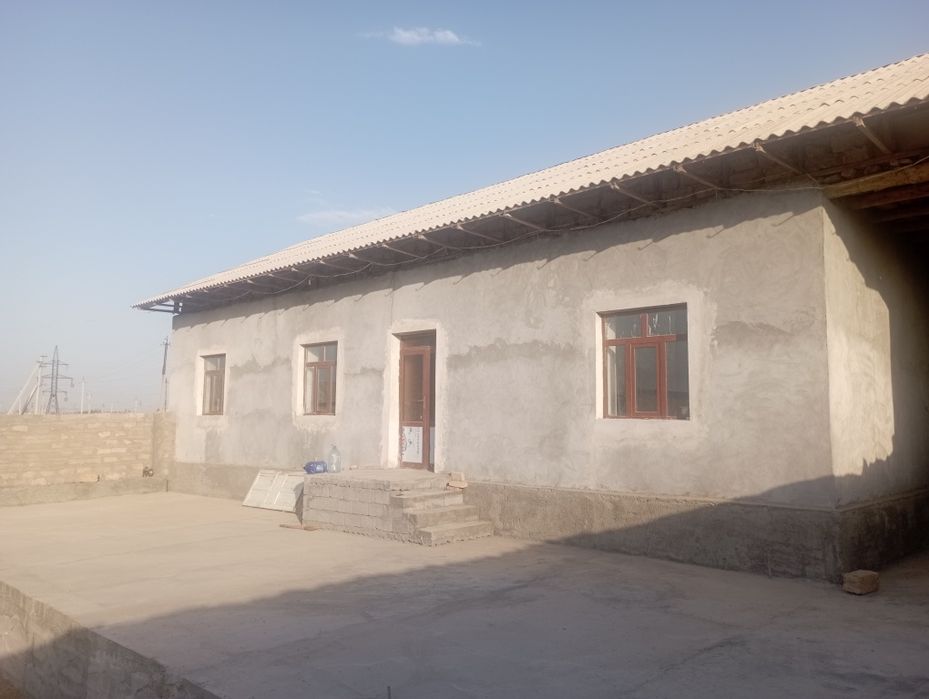 Yangi xovli sotiladi