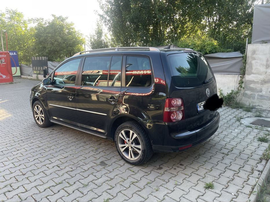 Touran 2007 motor 2000 tdi 7 locuri