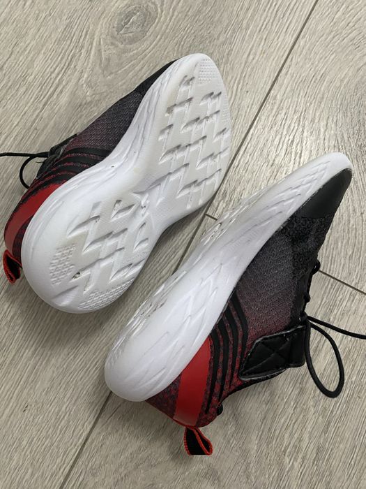 Adidasi skechers marime 22