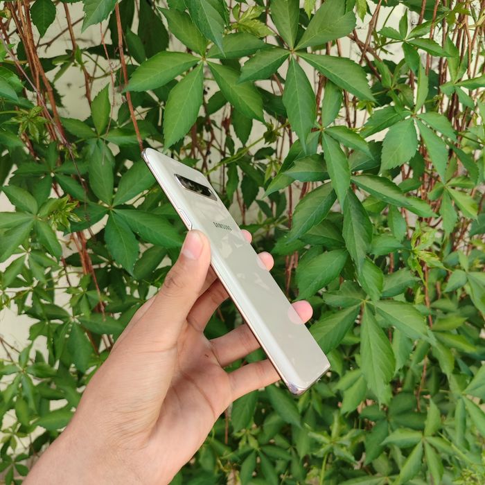 Samsung Galaxy S10 5G srochni sotiladi