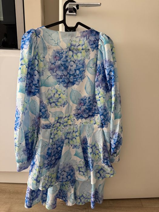 Рокля Avin М размер