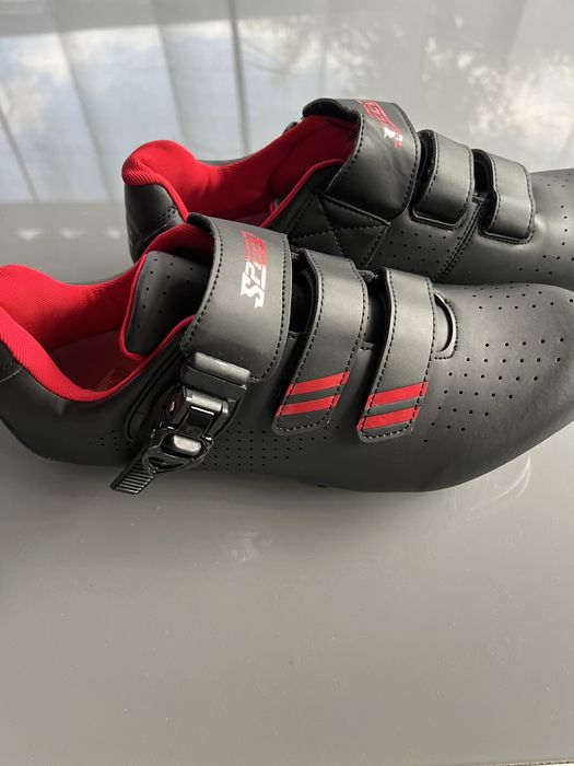 Pantofi bicicleta  noi