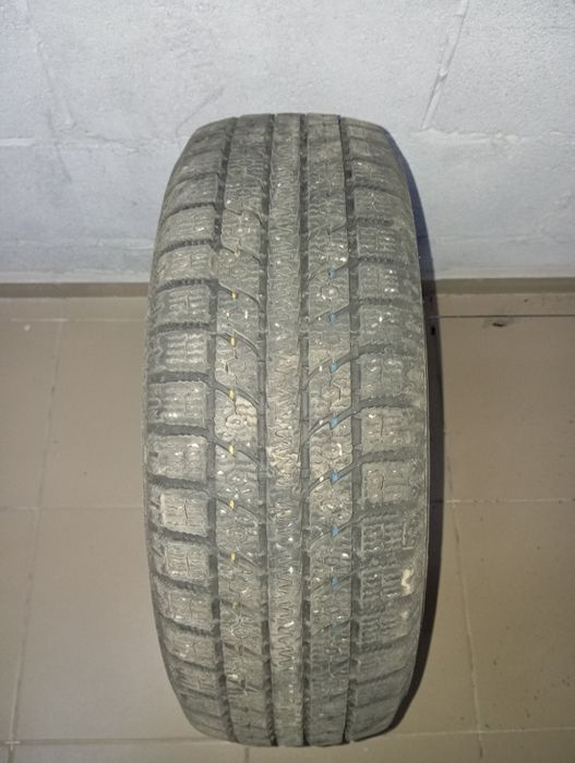 Продам зимнию резину R15