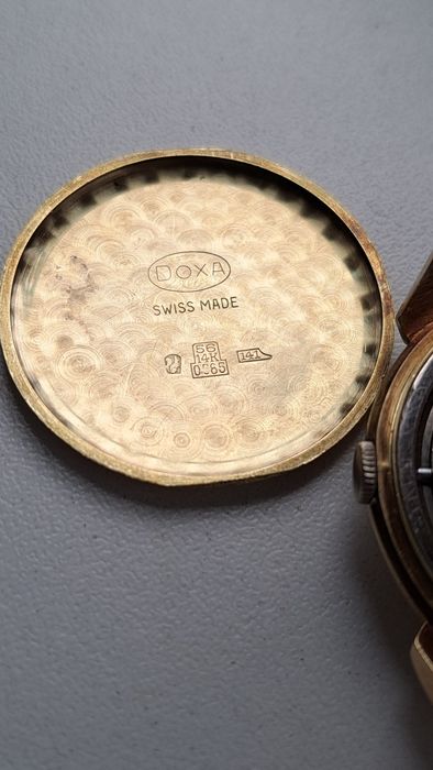 Ceas de Aur 14 K Doxa