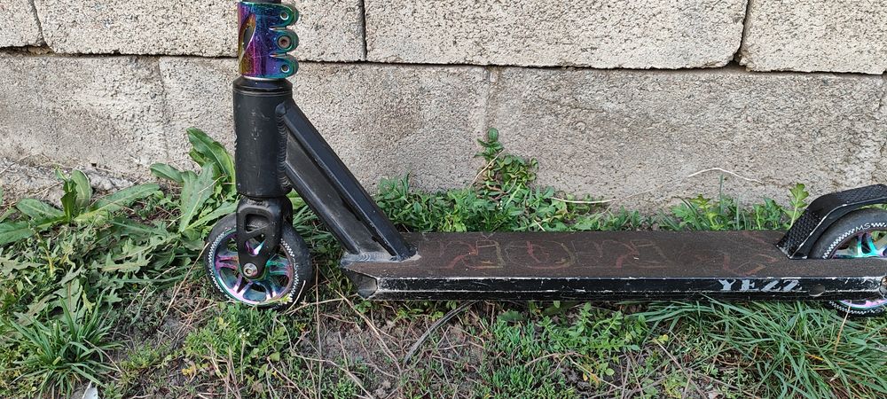 Продается трюковой самокат для детей и подростков