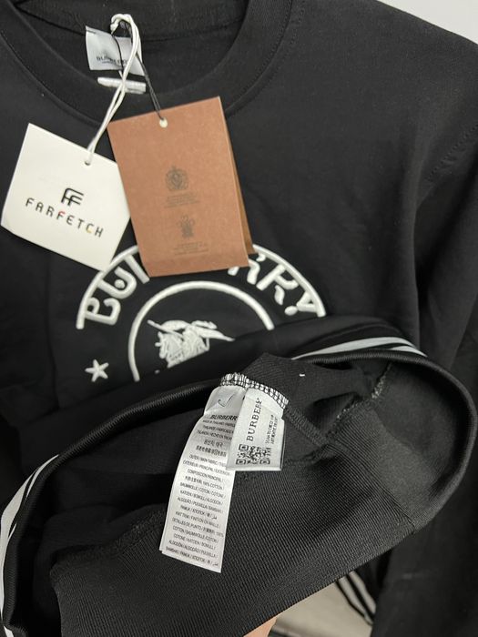 Compleu BURBERRY super calitate